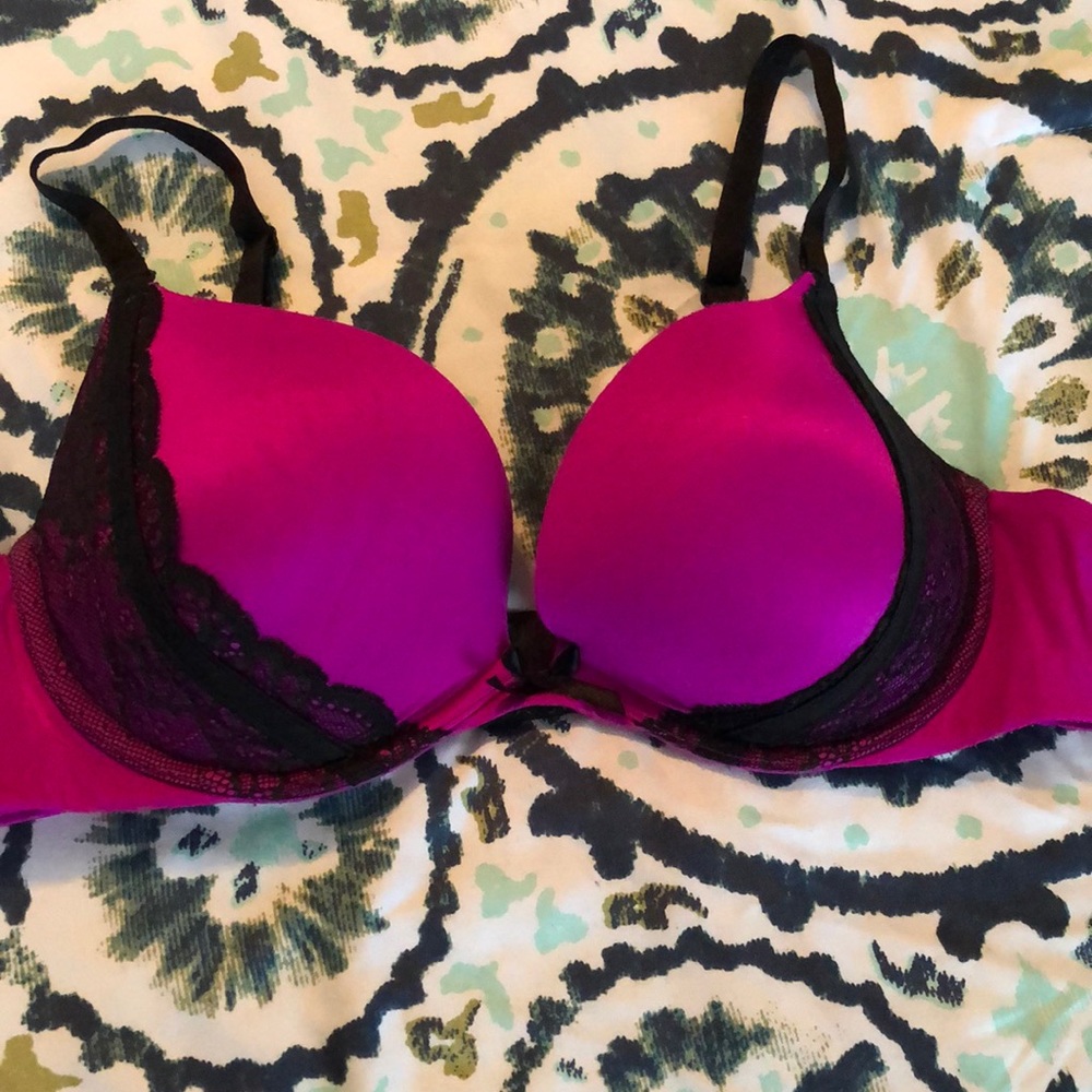 Victoria’s Secret Very Sexy Bra
